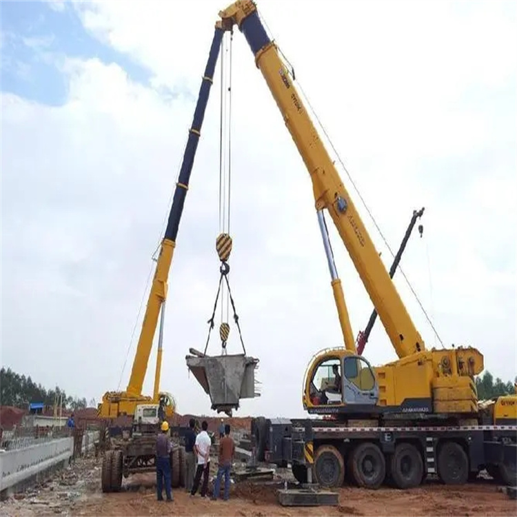 柳北小型吊机出租电话|厂房设备吊装方案|24小时服务覆盖